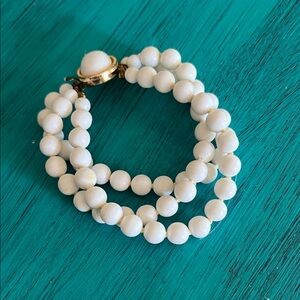 Elegant Vintage White Beaded Bracelet